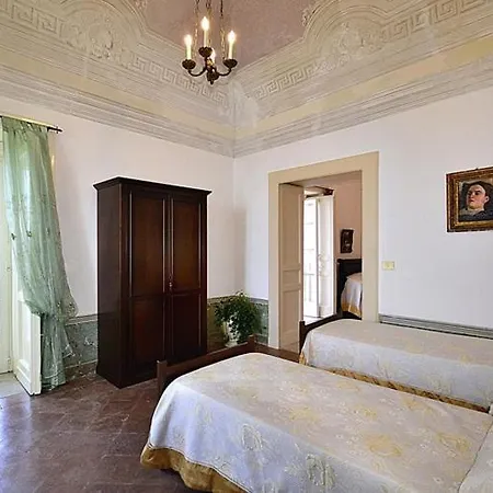 Villa Capo D'arco Sleeps 10 Pool Wifi *