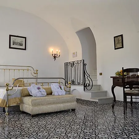 Villa Capo D'arco Sleeps 10 Pool Wifi *